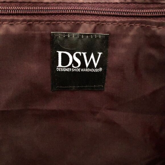 DSW Quilted Duffel Bag Color: Burgundy NWT - Picture 5 of 7